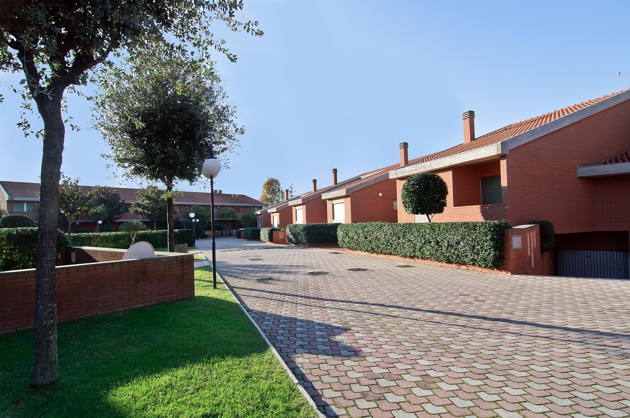 Residence I Triangoli Casal Palocco Luaran gambar